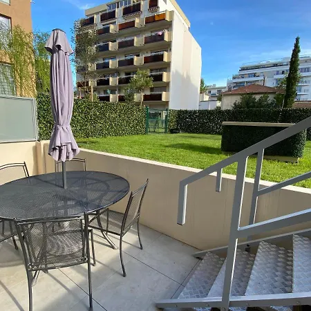 Fantastic Two-bedroom - Le Jardin Des Iles アンティーブ